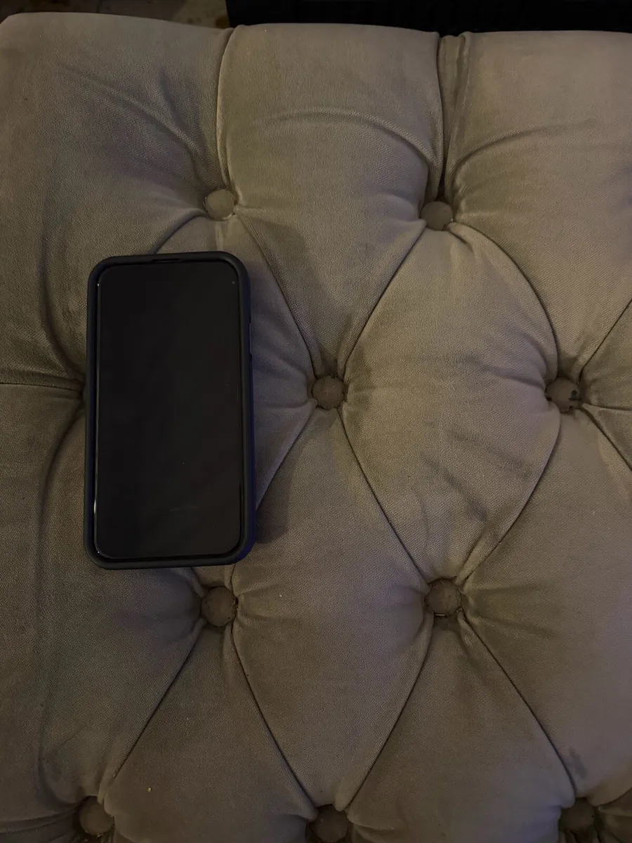 iPhone 11 64 GB White - Image 2