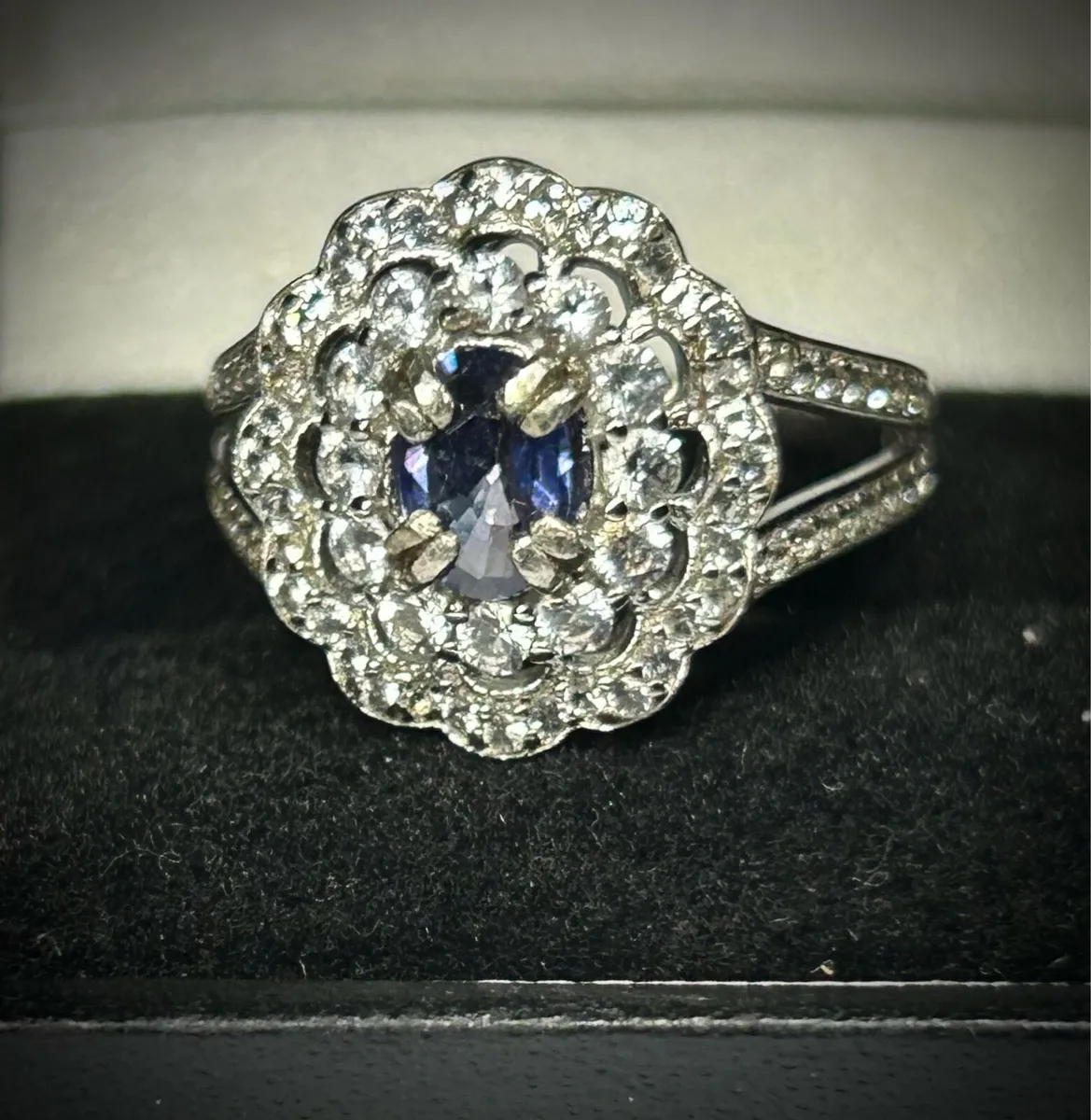 Blue Sapphire & White Topaz 925 Silver Ring - Image 2