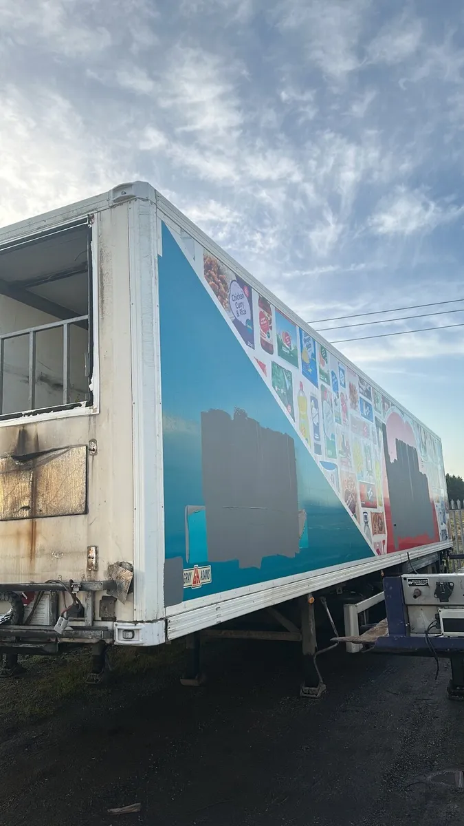 Fridge trailer - Image 2