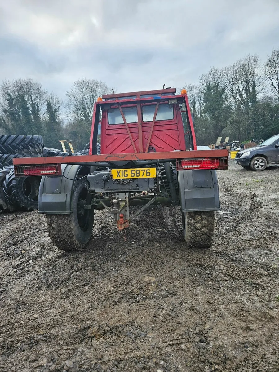 Mercedes-Benz Unimog 1983 - Image 4