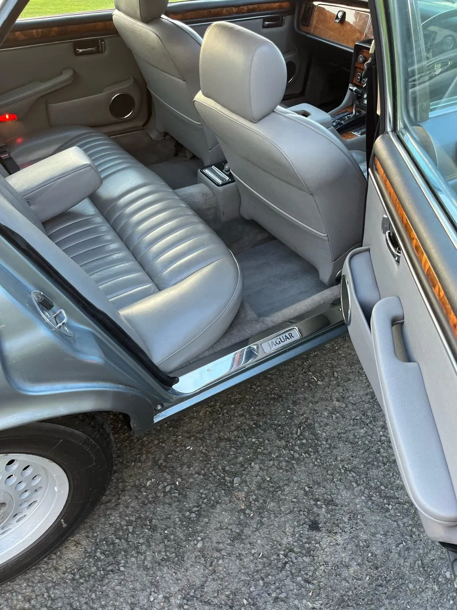 Jaguar Sovereign - Image 3