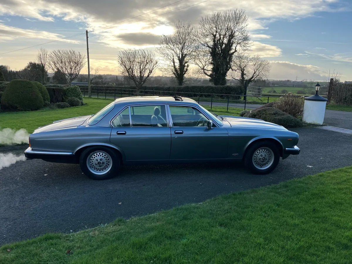 Jaguar Sovereign - Image 1