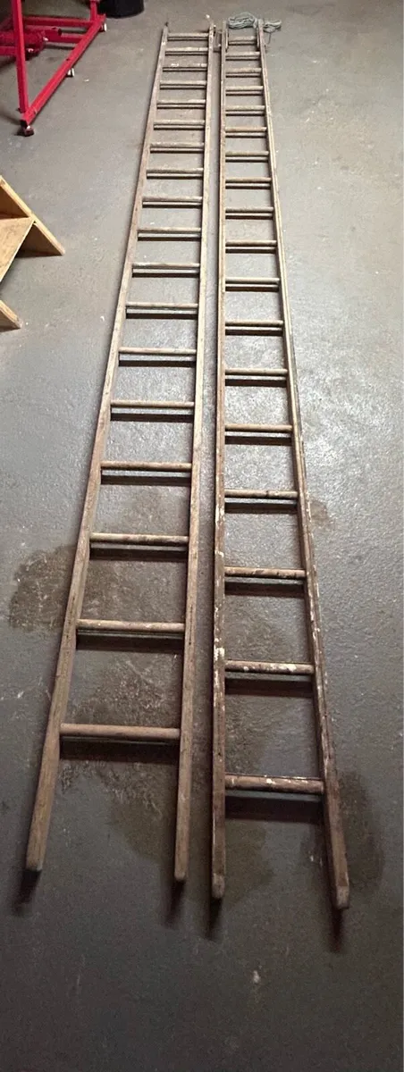 Wooden Extension Ladder Double 5m / 16ft x 2 - Image 1