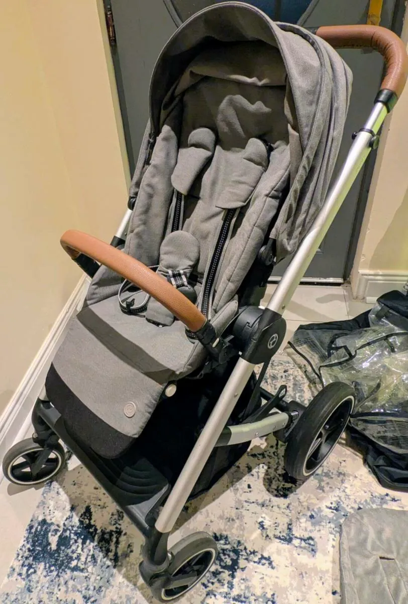 Cybex Balios S - Complete Bundle - Image 4