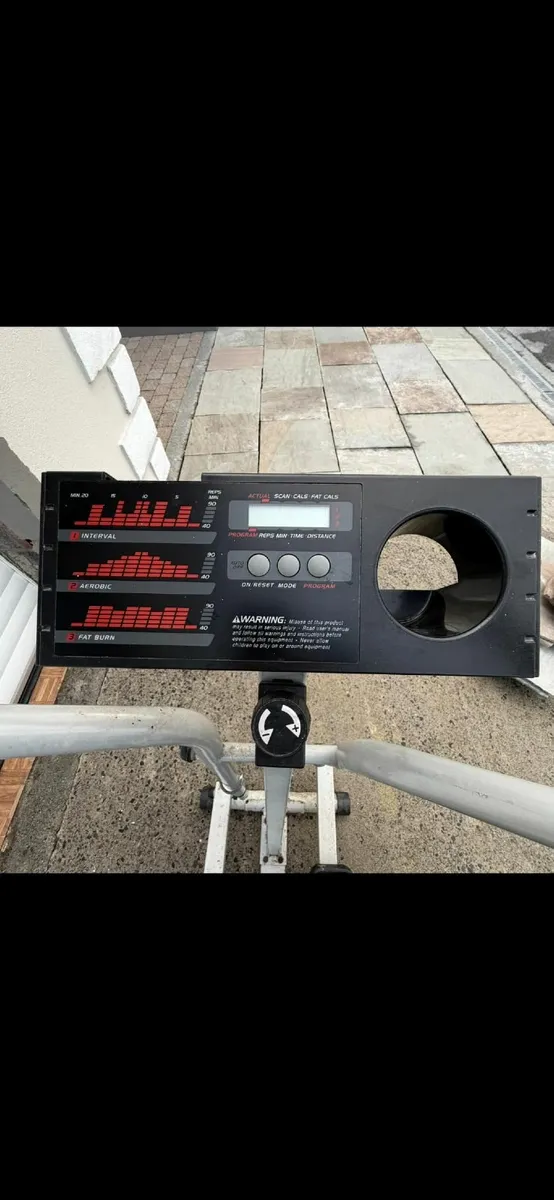 Elliptical cross trainer - Image 2