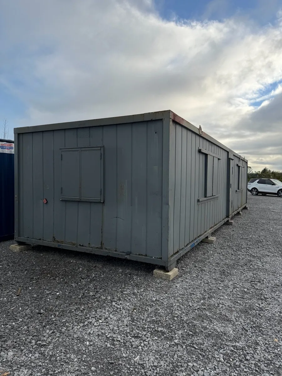 Large office / canteen / toilet - Image 2