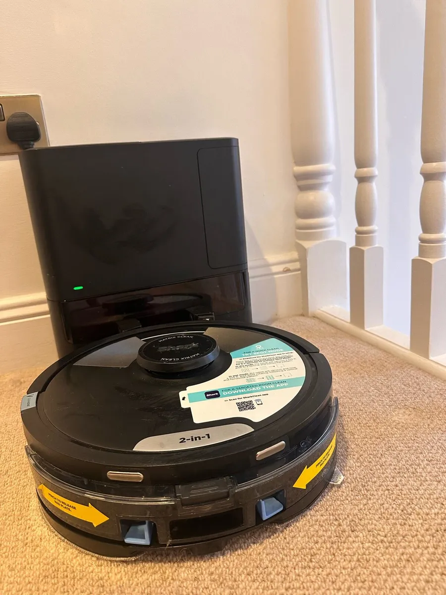 Shark Matrix Plus 2 in 1 Self-Empty Robot - Image 4