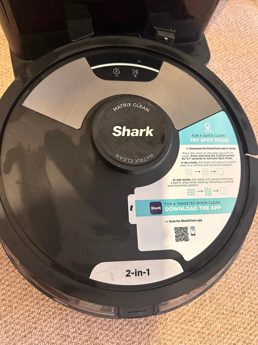 Shark Matrix Plus 2 in 1 Self-Empty Robot - Image 2