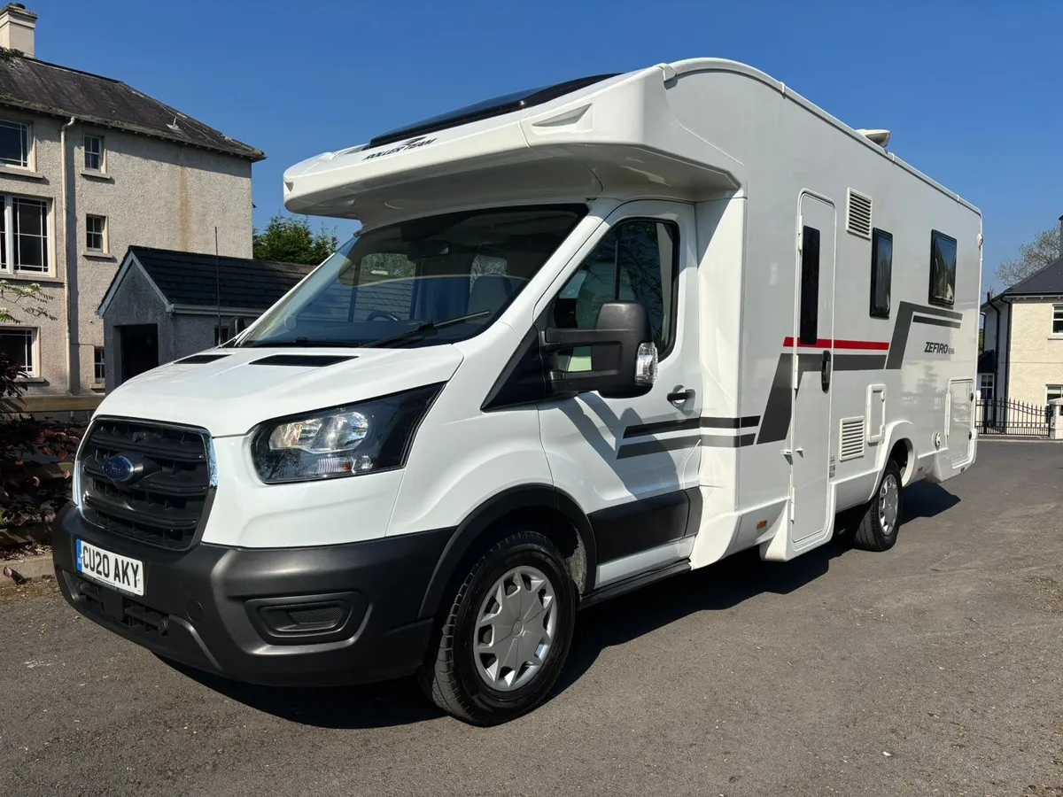 2020 Rollerteam Zefiro 696 - 4 Berth Island Bed - Image 2