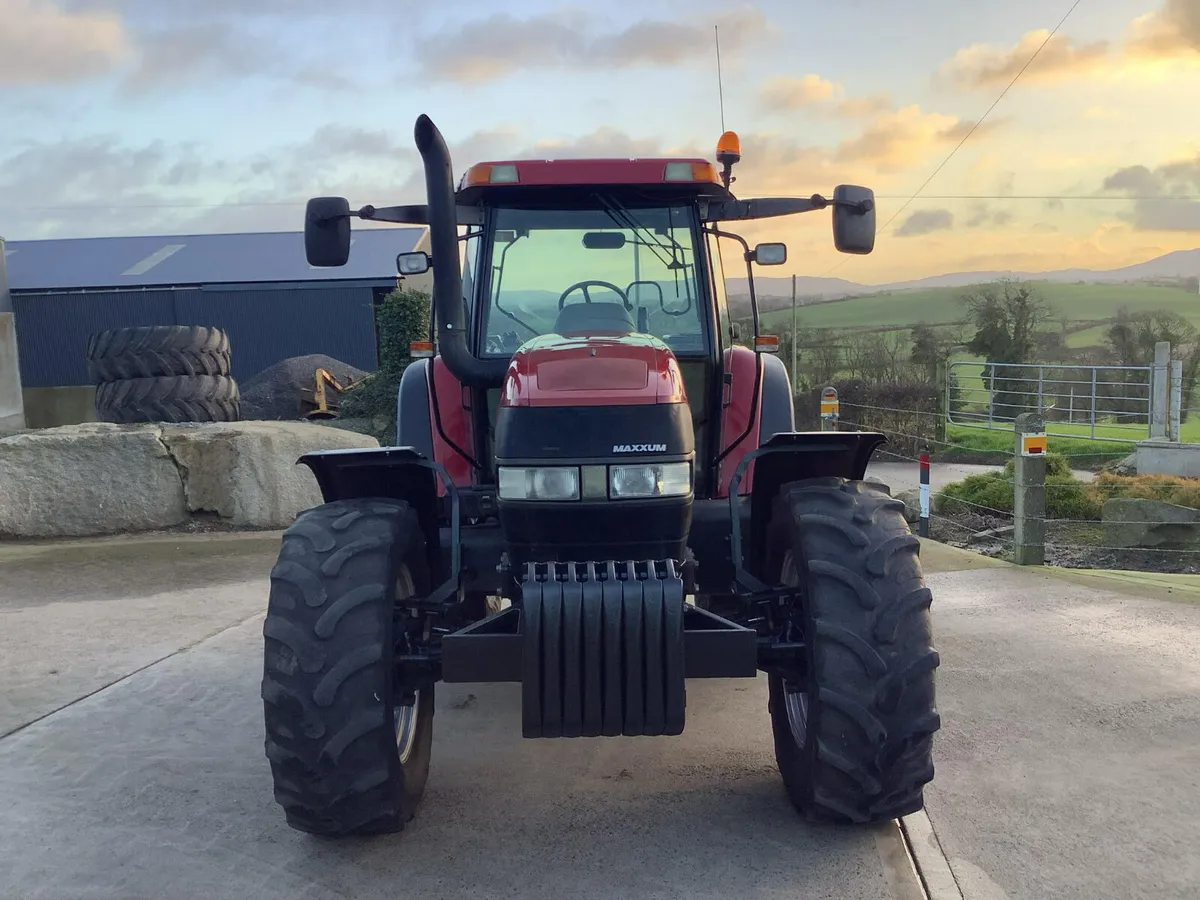 2004 Case MXM 155 - Image 2