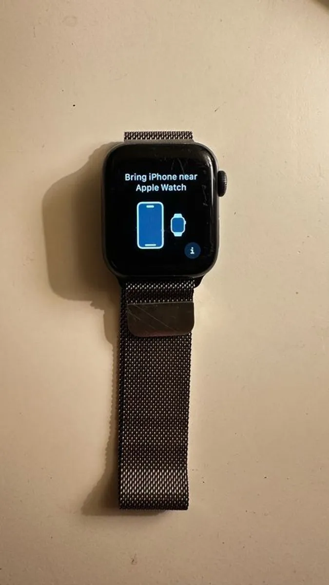 Apple Watch - Image 1