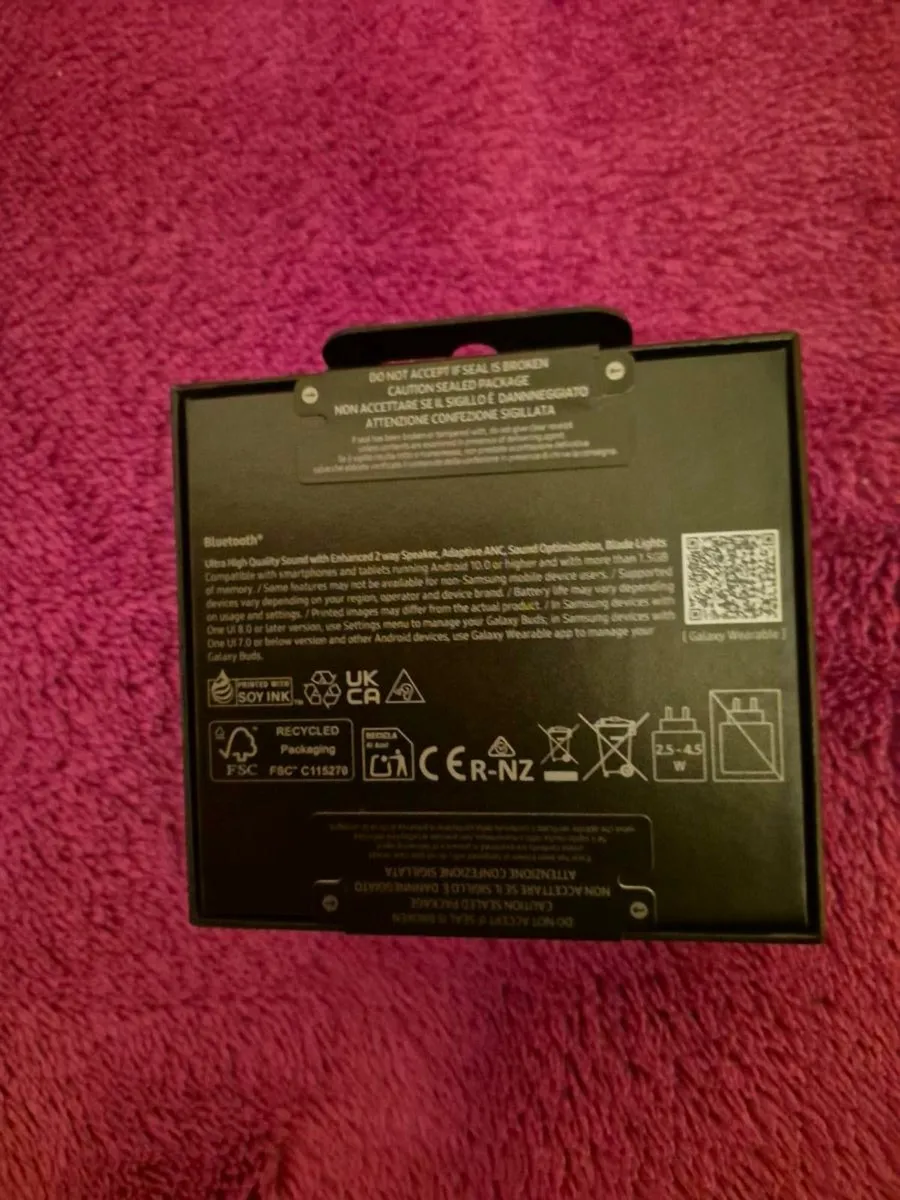 NEW SAMSUNG GALAXY BUDS 3 PRO - Image 3
