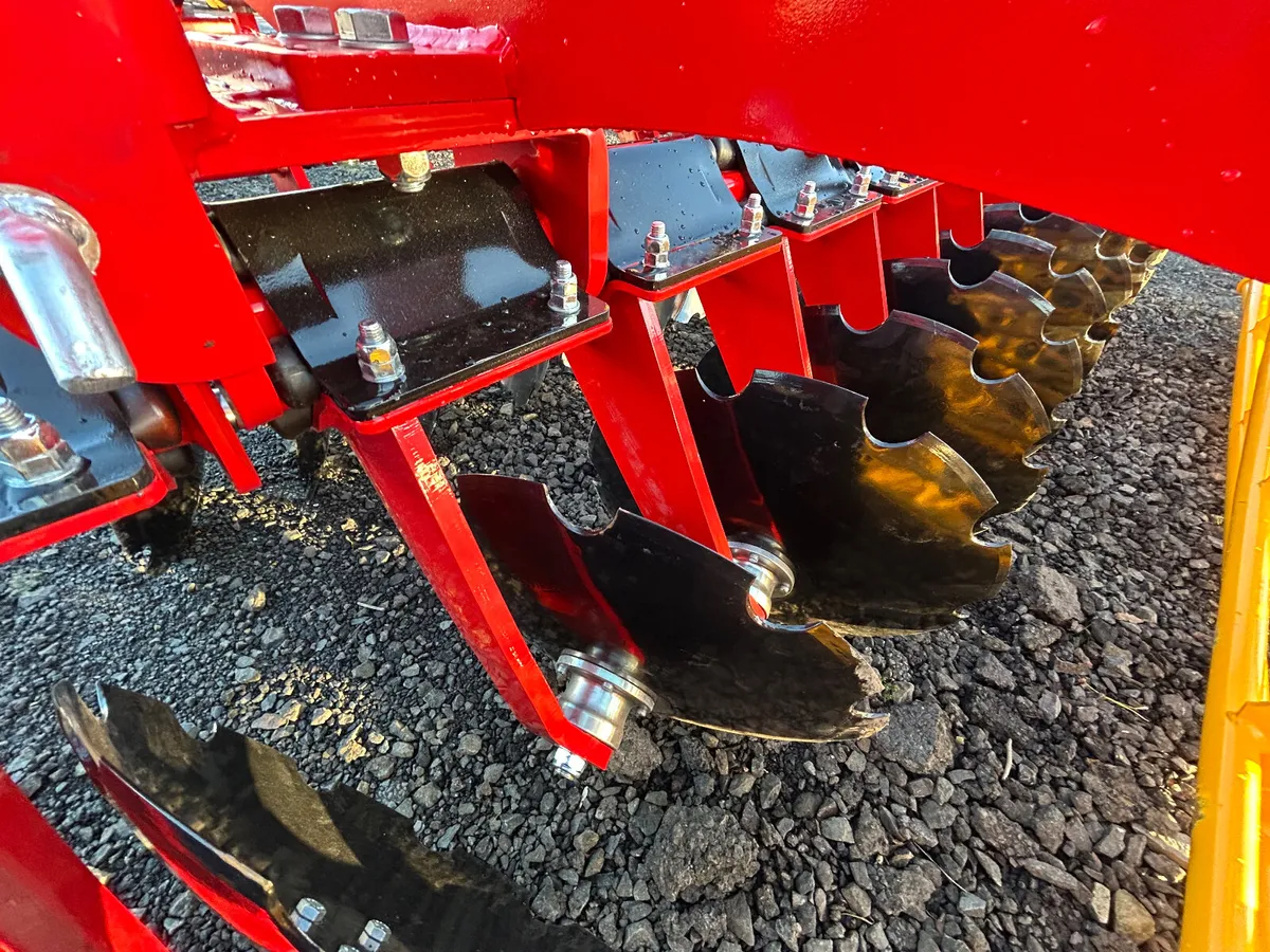 New 3metre disc Harrow - Image 3