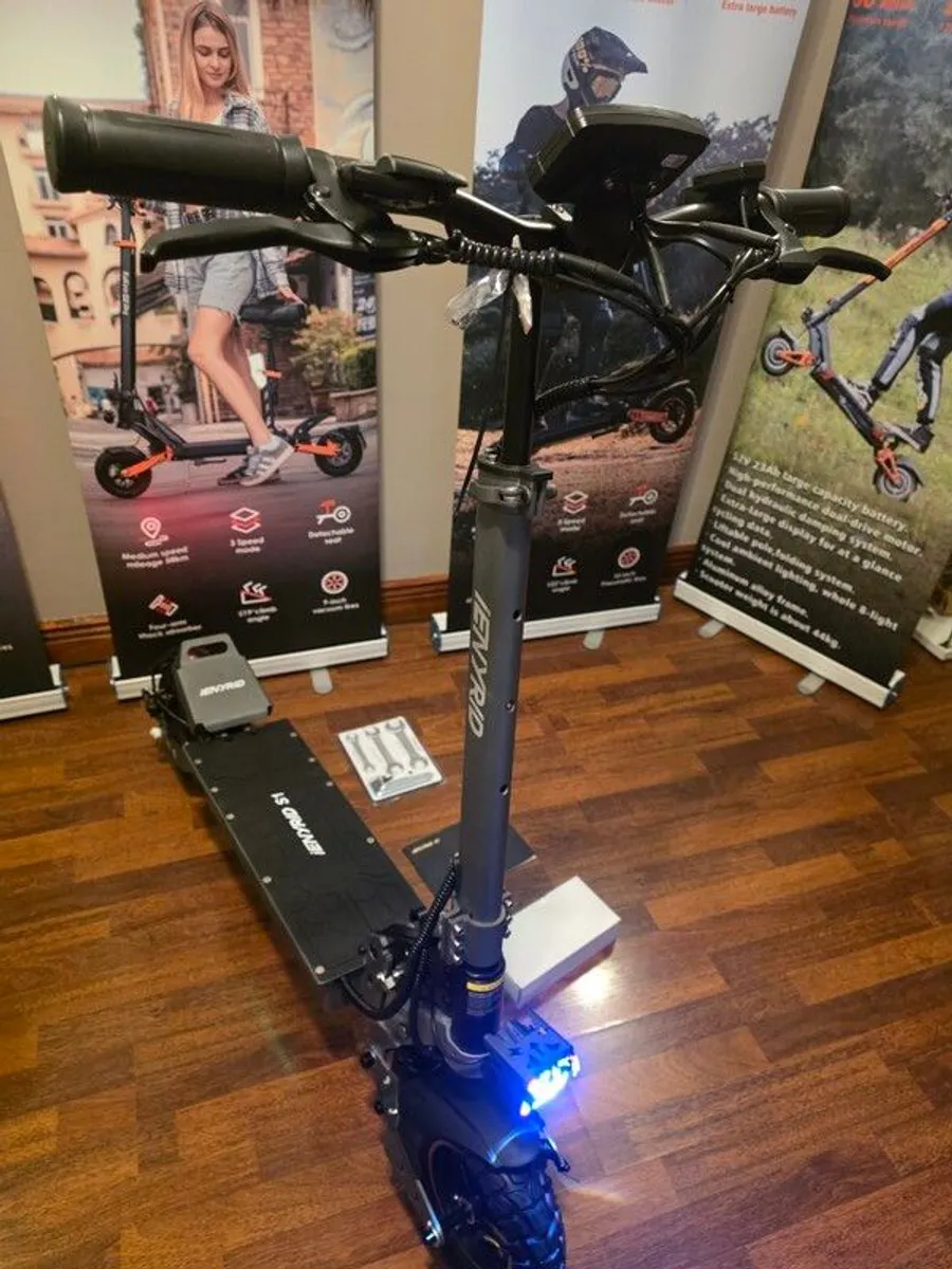 elctric scooter,IENYRID S1, brand new , 6 months warranty - Image 4