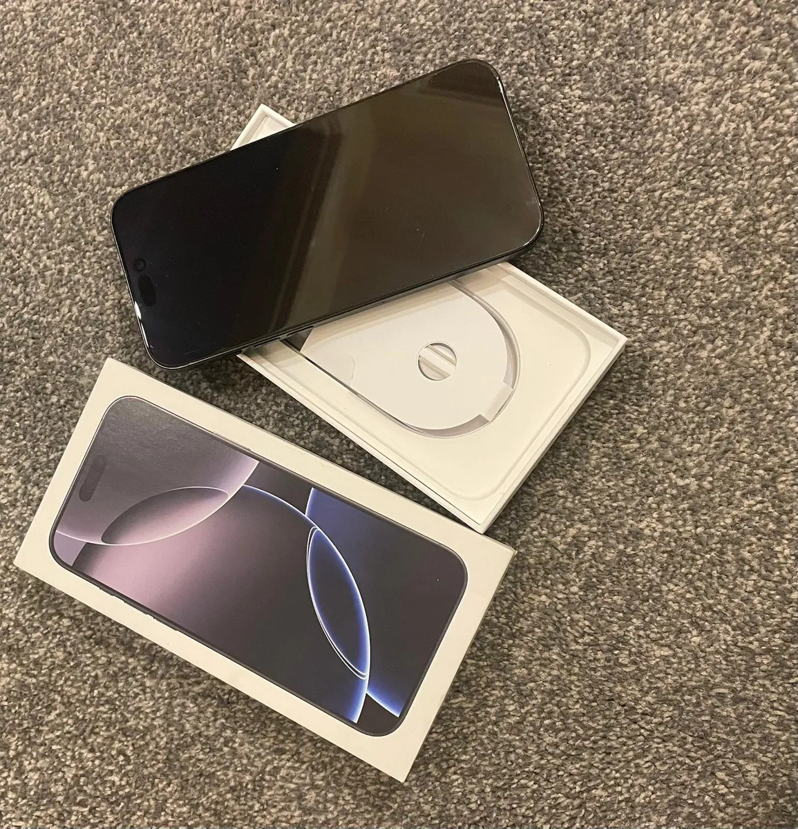 IPhone 16 Pro Max - Image 1