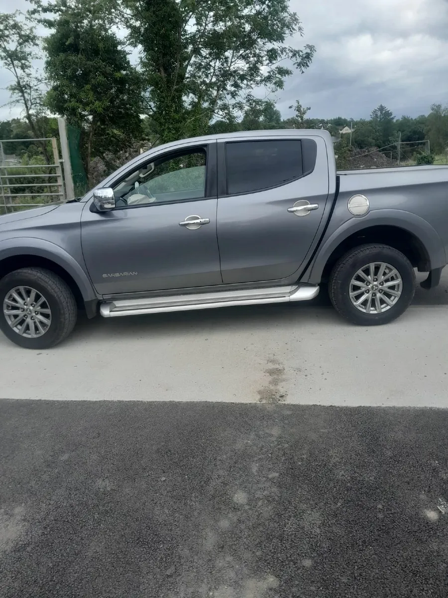 Mitsubishi L200 2017 - Image 4