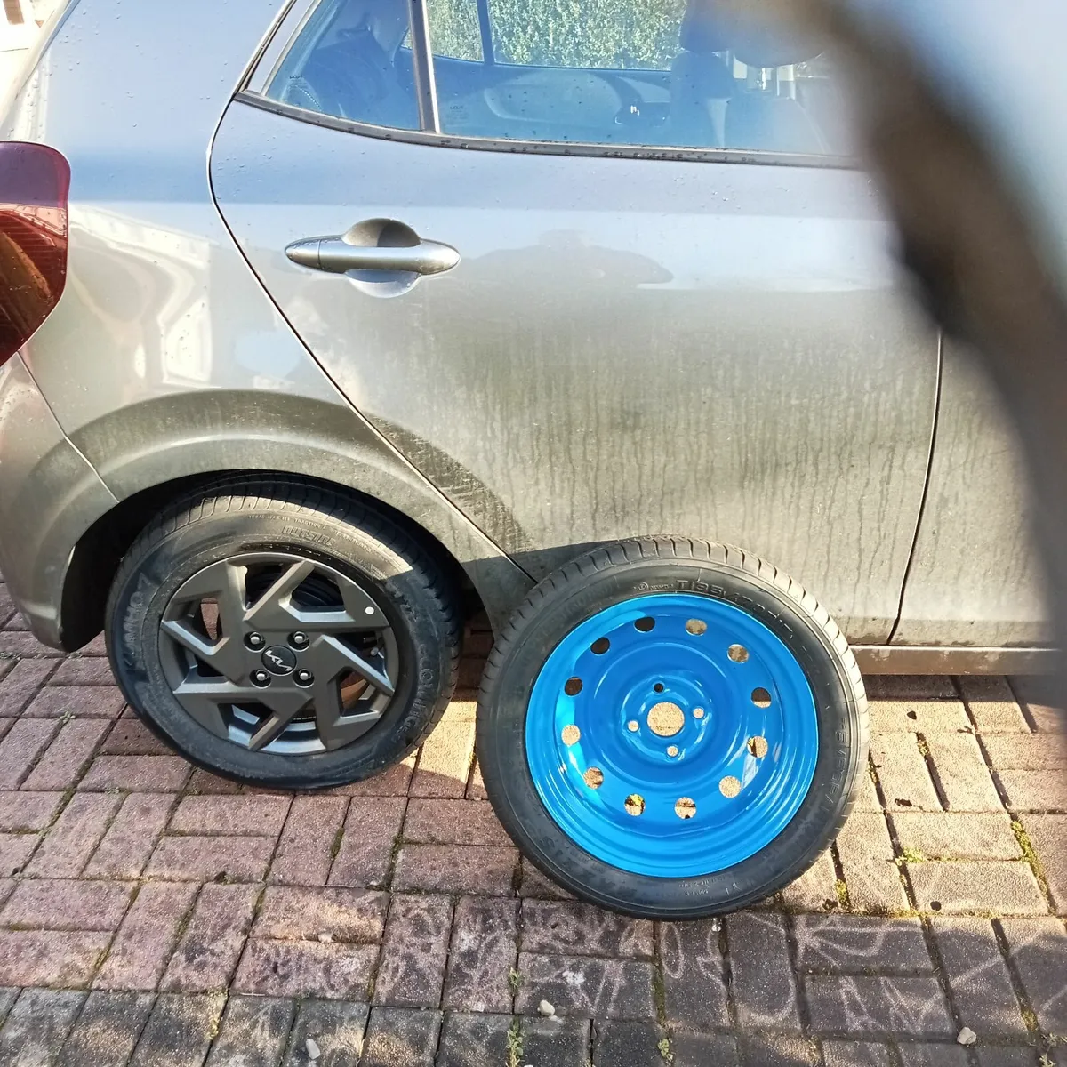 Space saver wheel for kia picanto never used - Image 2