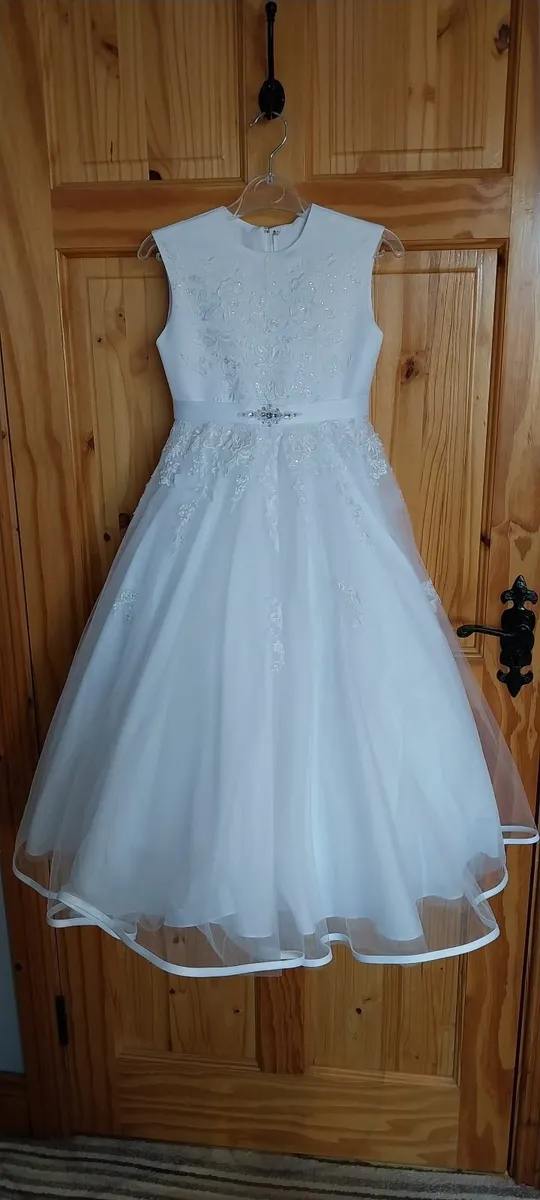 Communion dress - Image 2