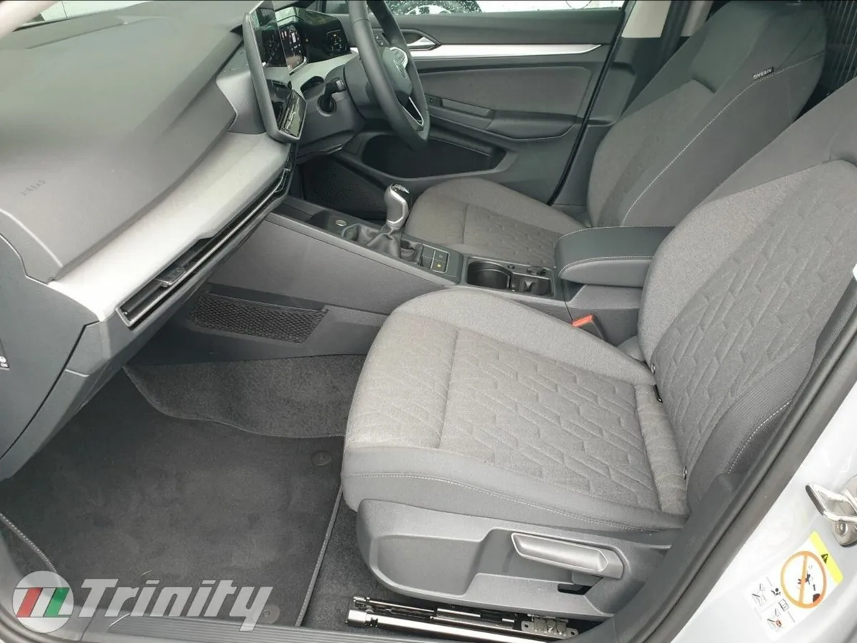 Volkswagen Golf ** 261 ** COMMERCIAL ** EDITION 75 - Image 4