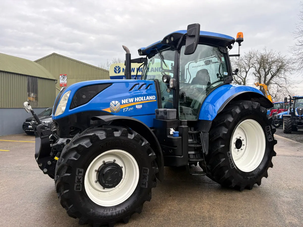 2019 NEW HOLLAND T7.210 - Image 1