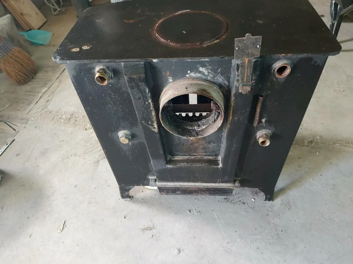 Charwood wood burner back boiler - Image 3