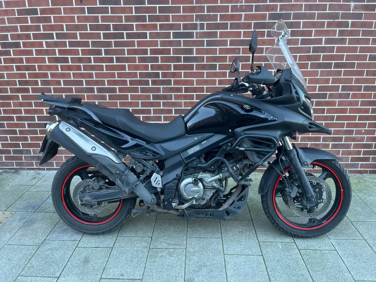 Suzuki V-Strom DL650AL ABS 2017 40,000km - Image 1