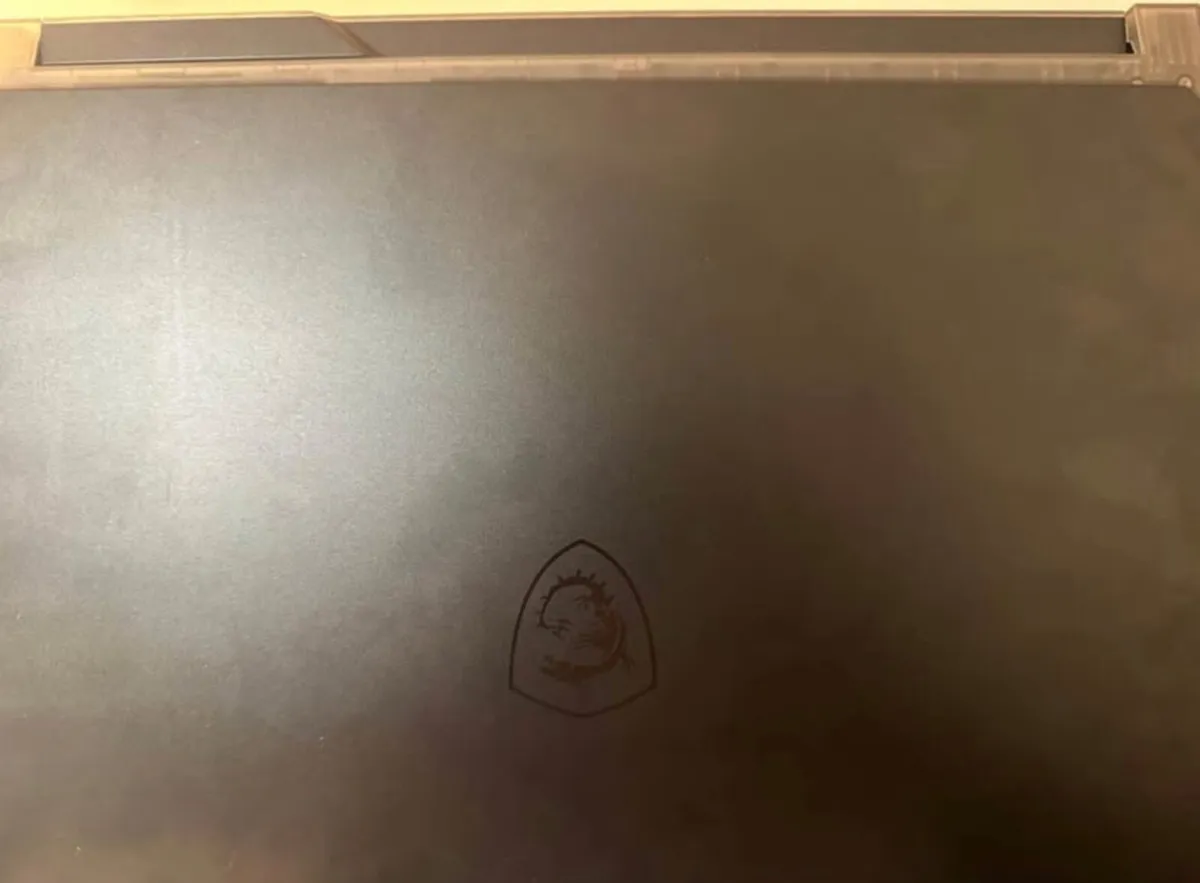 MSI CYBORG 15 Rtx 4060 16 gb ram 2 tb - Image 2