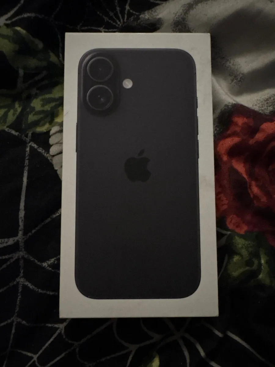 iPhone 16 - Image 1