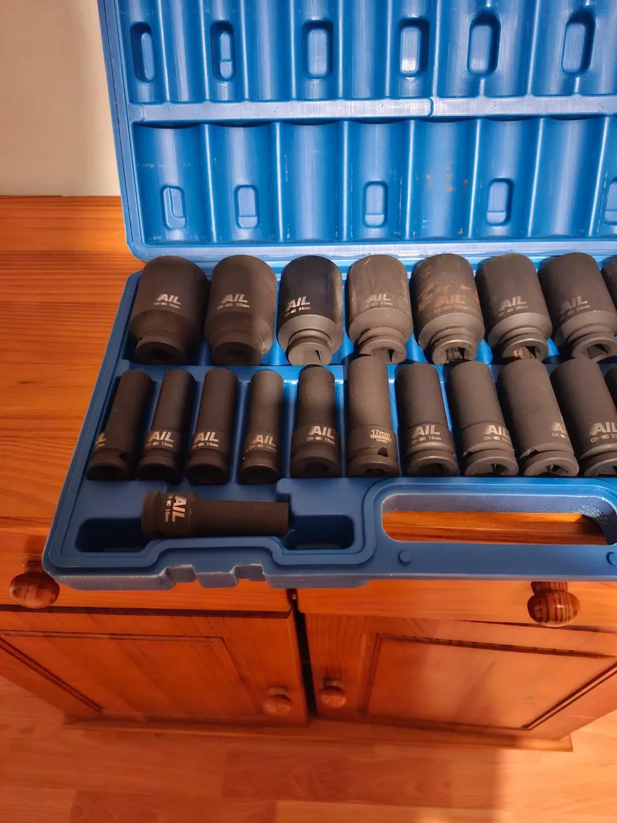 Socket Set/ Digi Level - Image 3