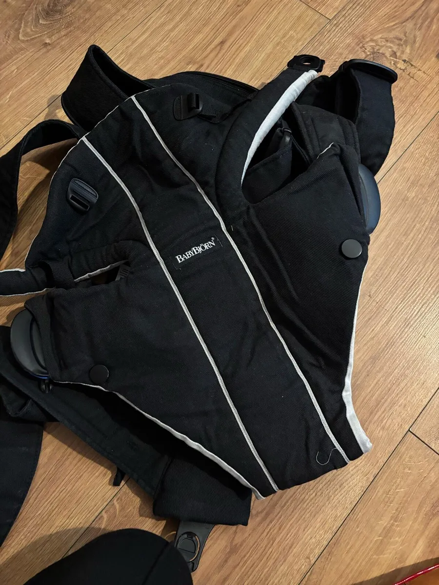 Babybjorn sling - Image 1
