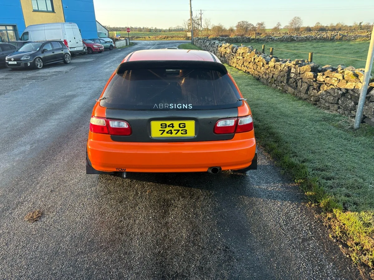 Honda civic 1.6 top spec for hire - Image 4