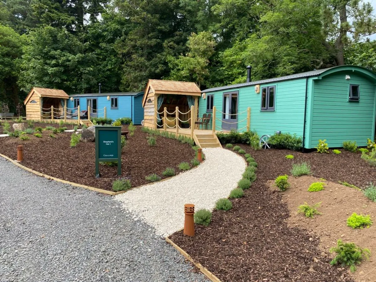 SHEPHERD  HUTS. IE - Image 1