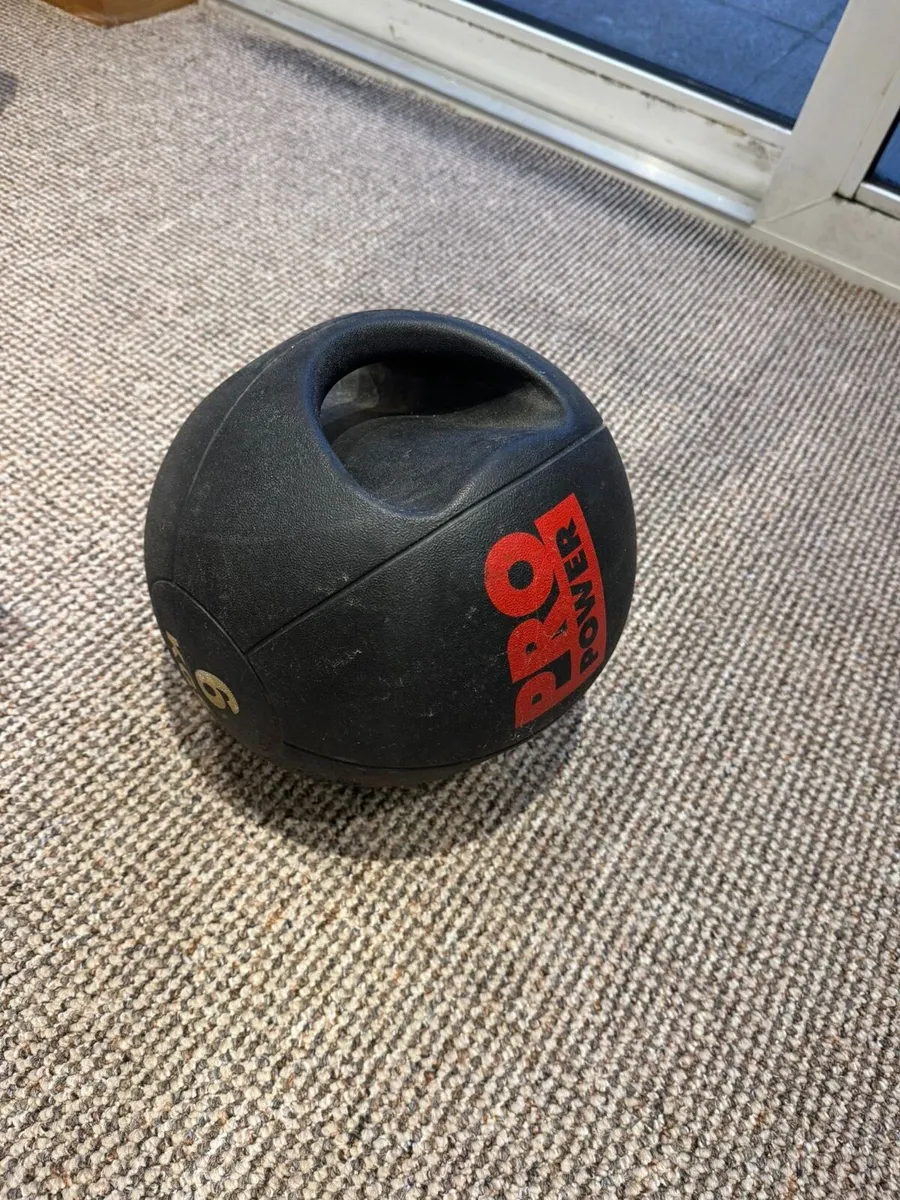 Gym equipment x 4 items - Image 4