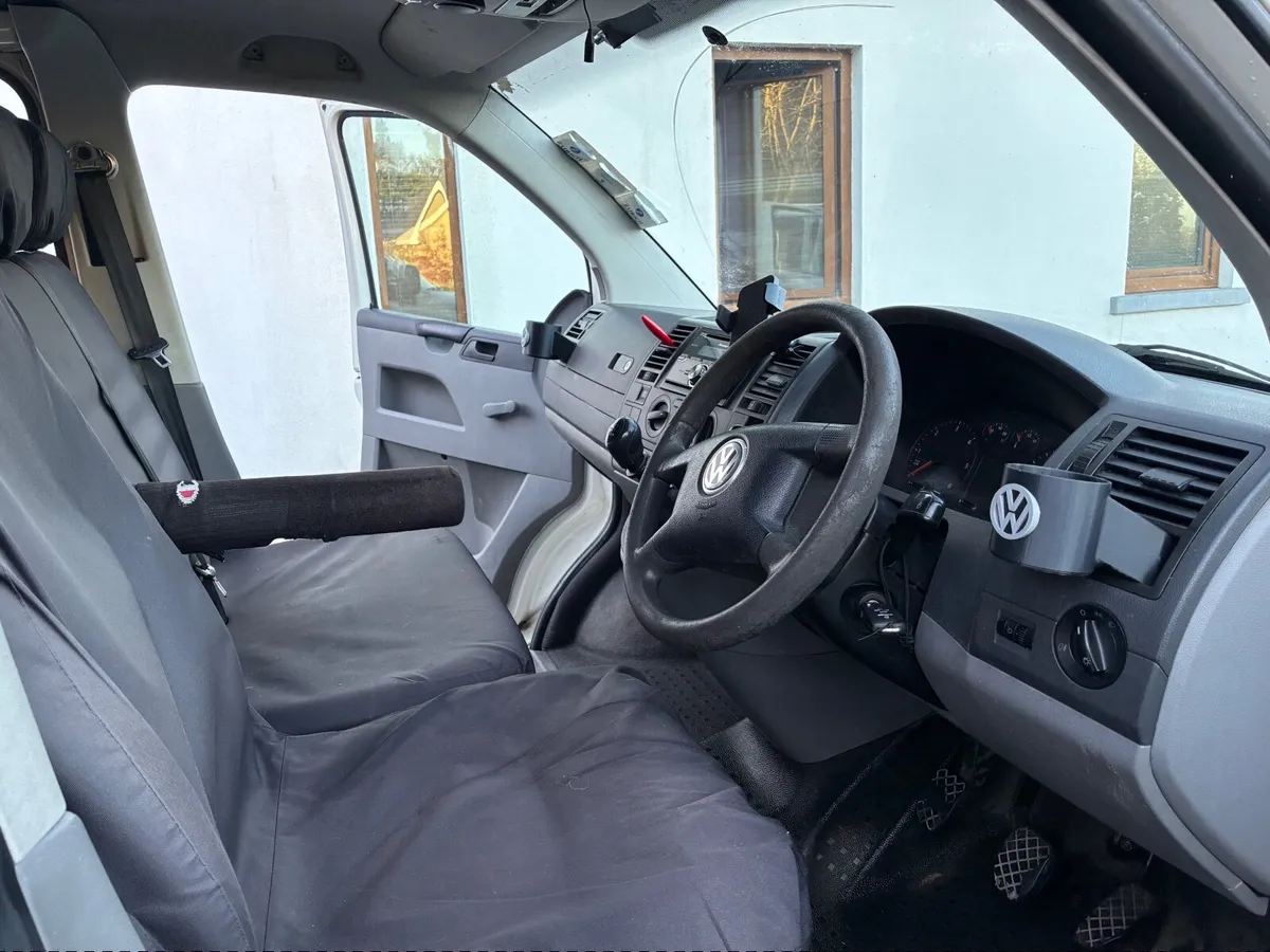 Volkswagen Transporter 2007 - Image 3