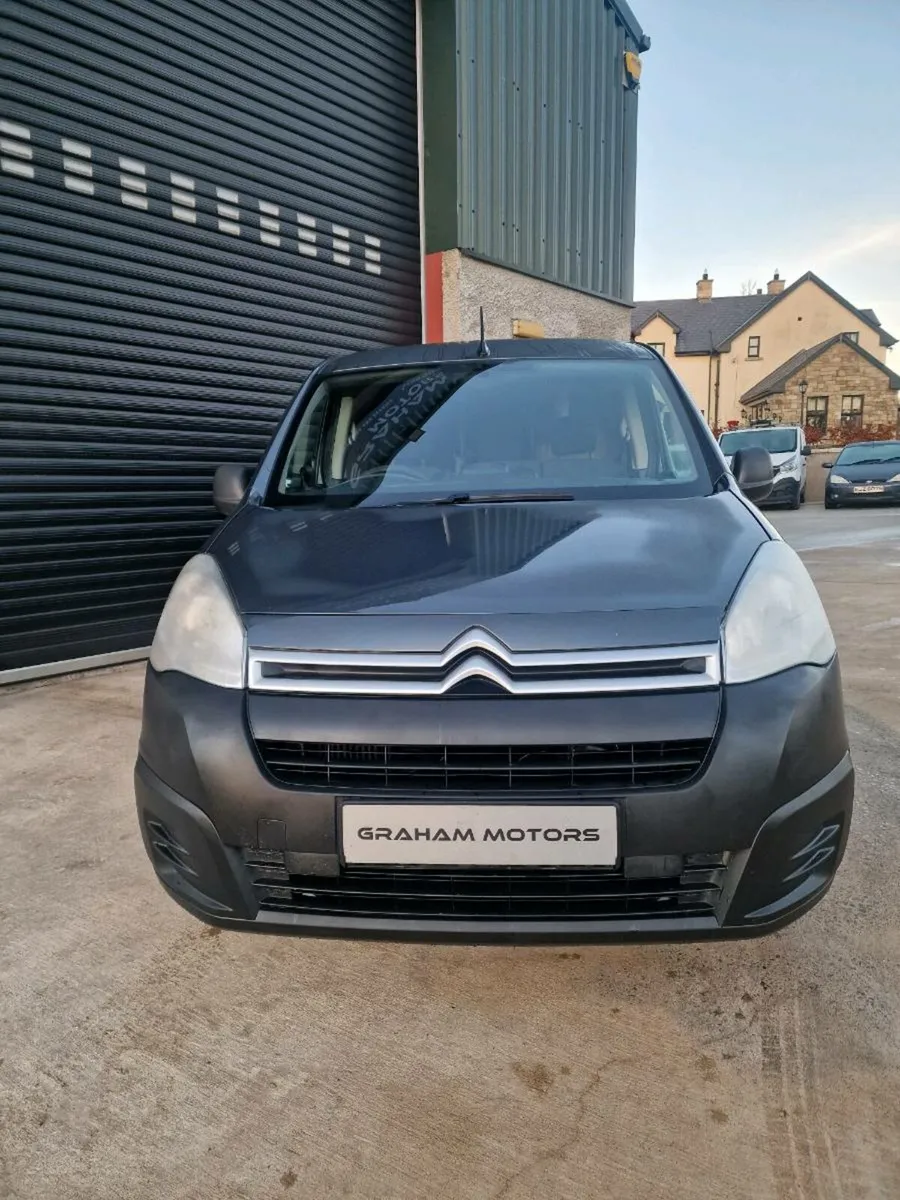 Citroen berlingo CREW CAB - Image 2
