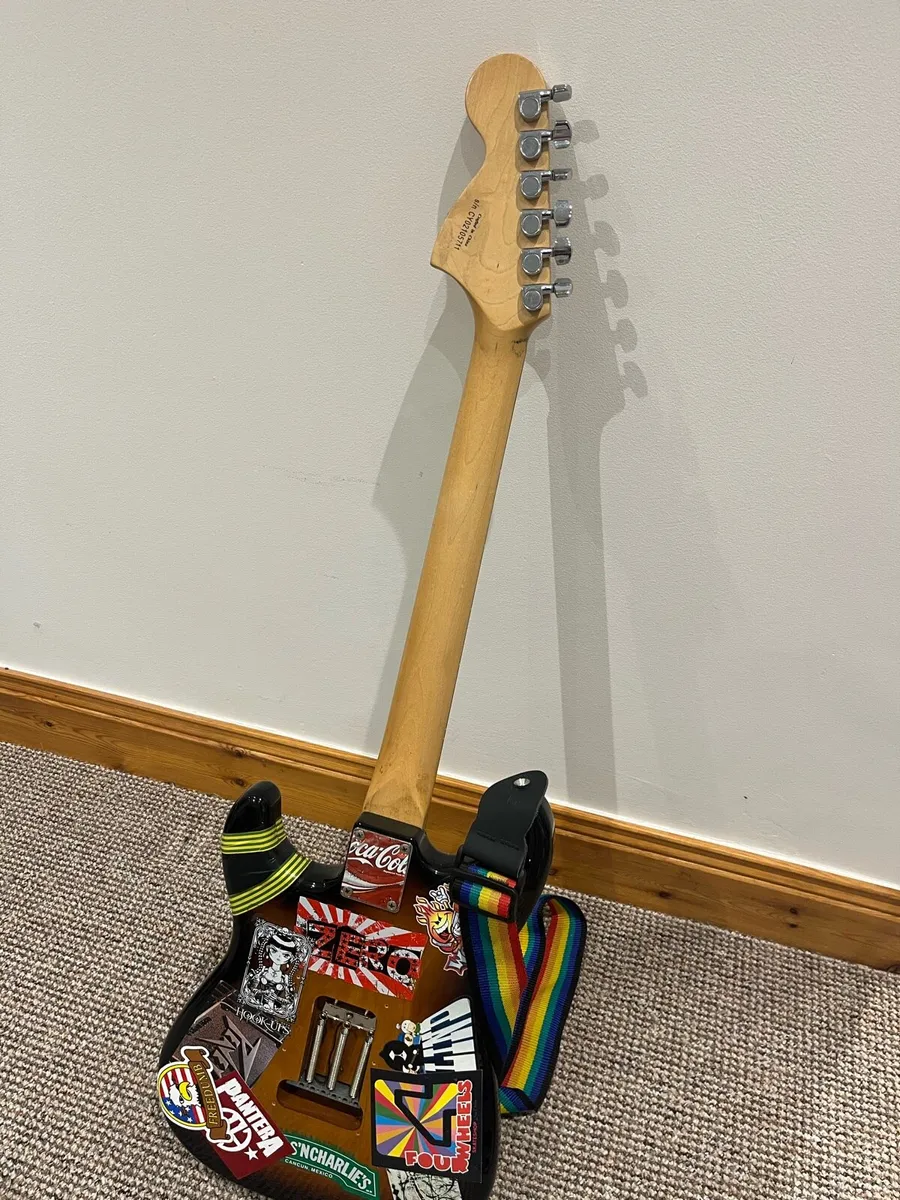 Electric guitar - Image 4