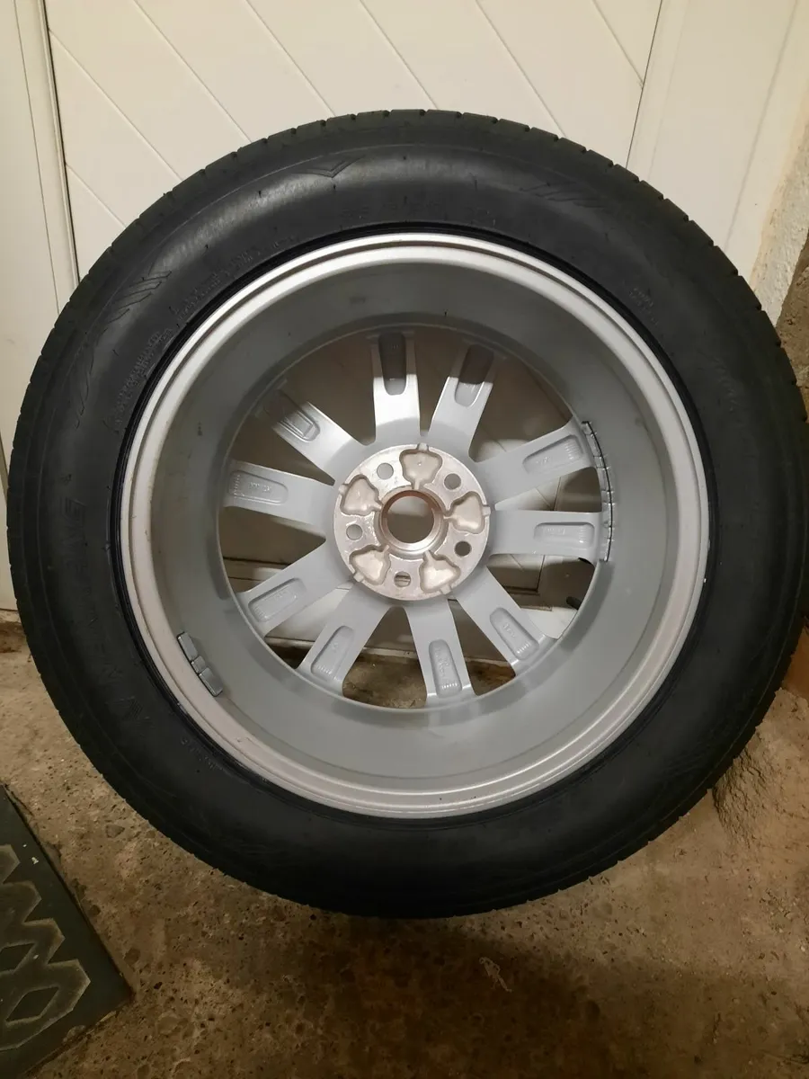 Alloy Wheel - Image 1