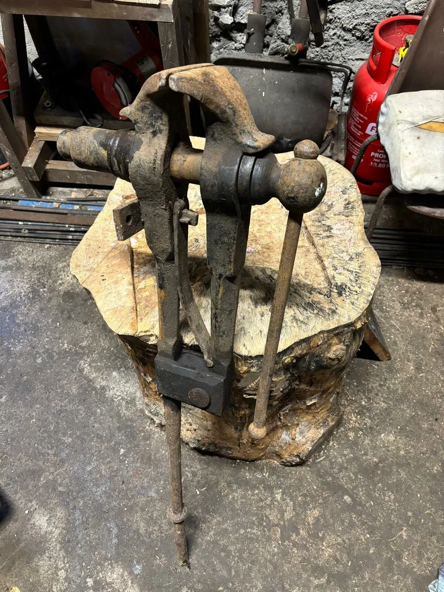 Blacksmithing/Engineering Tools and Machinery - Image 4