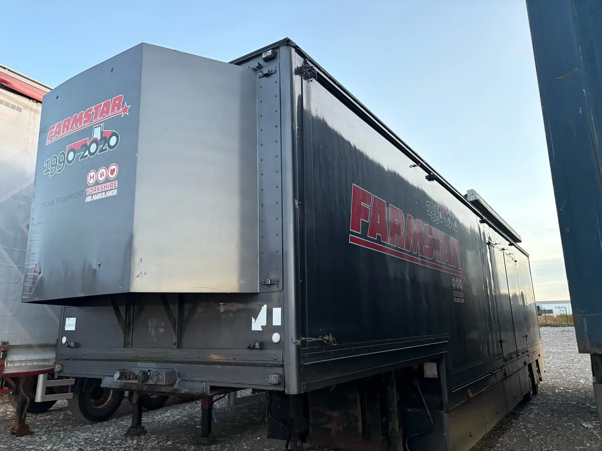 Display trailer - Image 4