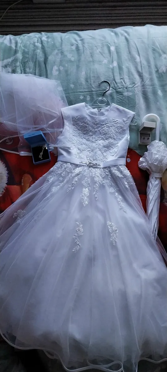 Communion dress - Image 1