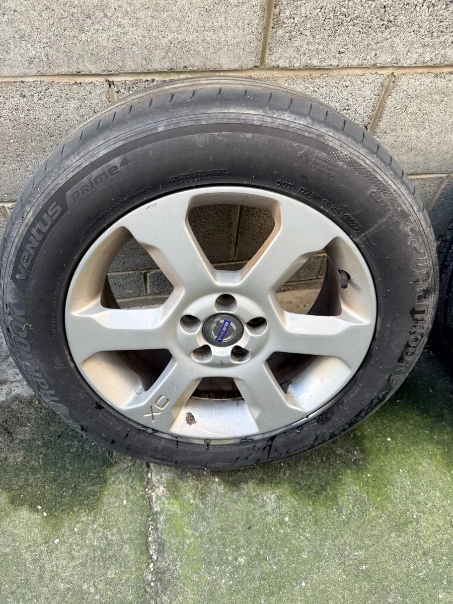Volvo XC70 Alloys - Image 1