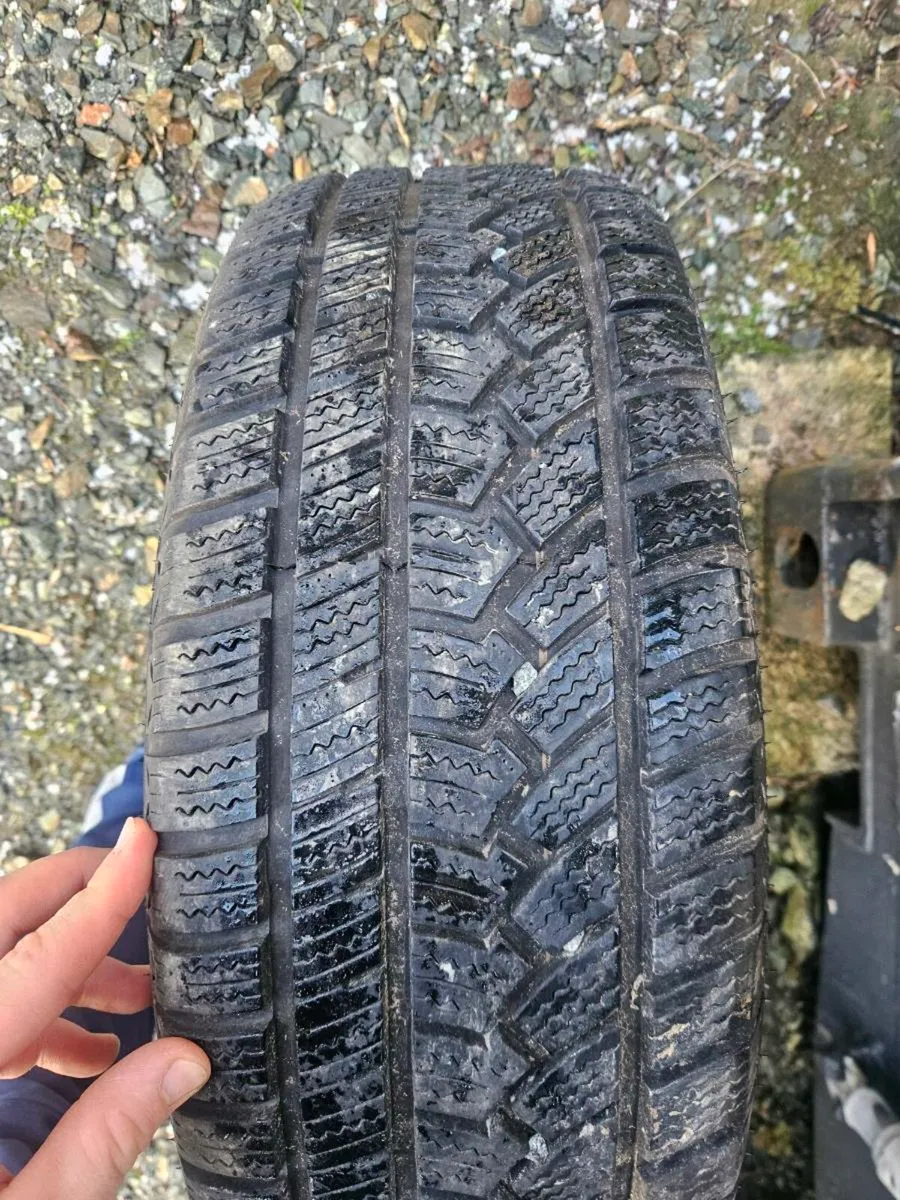 Alloys with winter tyres - Image 3