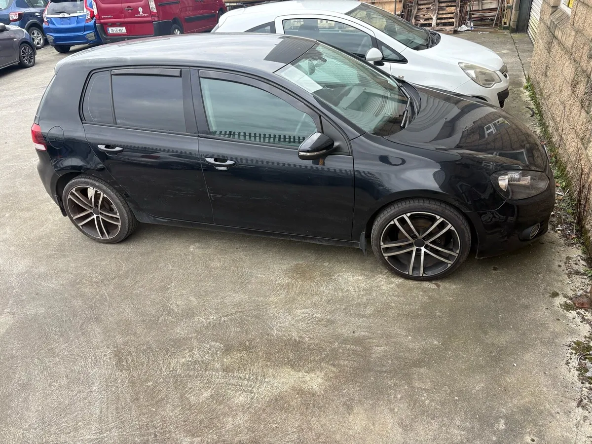 Vw golf 2010 nct 03/26 only 150k mls - Image 2