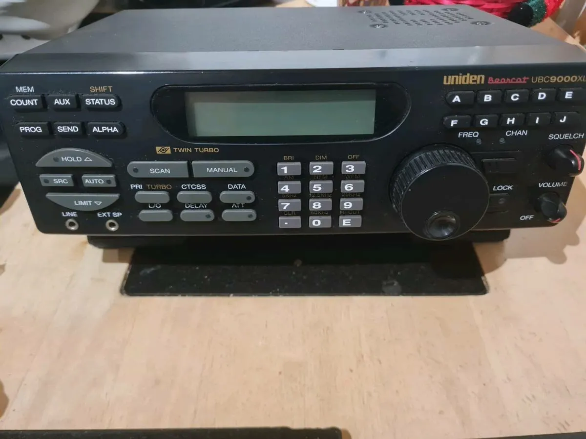 Uniden ubc9000xlt - Image 2