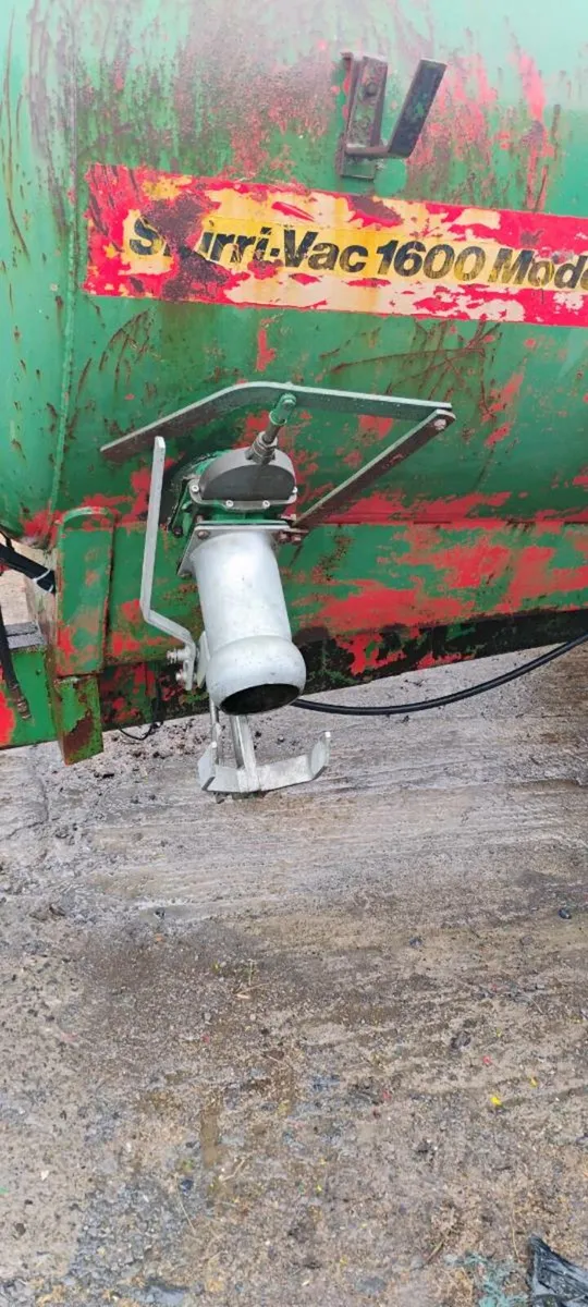 Slurry tanker - Image 3