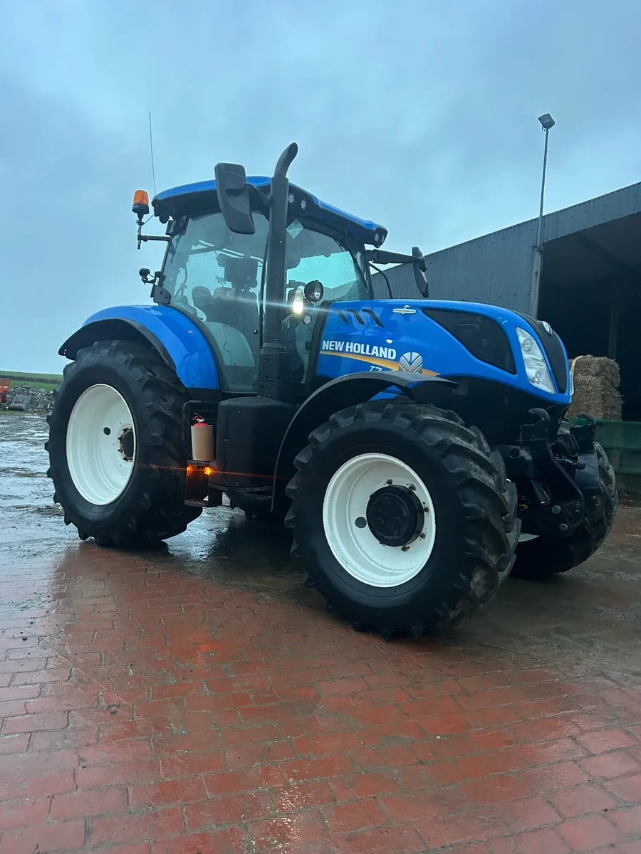 2020   Newholland 210 autocomand - Image 1