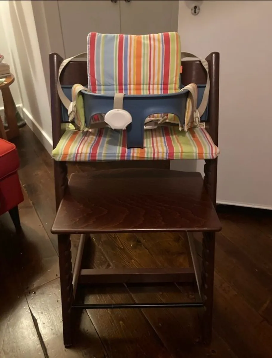 Stokke Tripp Trapp Oak High Chair in Warm Brown set - Image 1