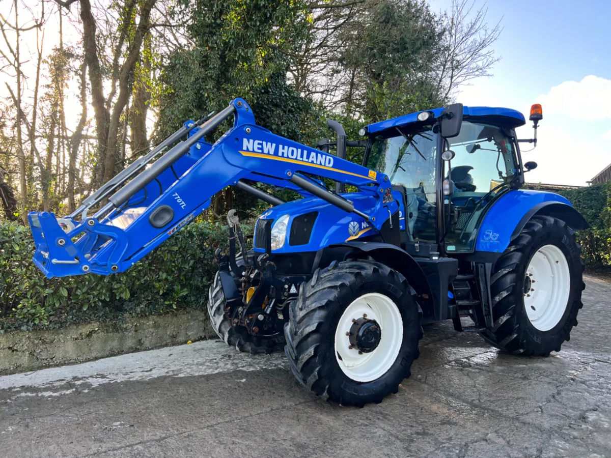 2014 New Holland T6.175 with loader - Image 2