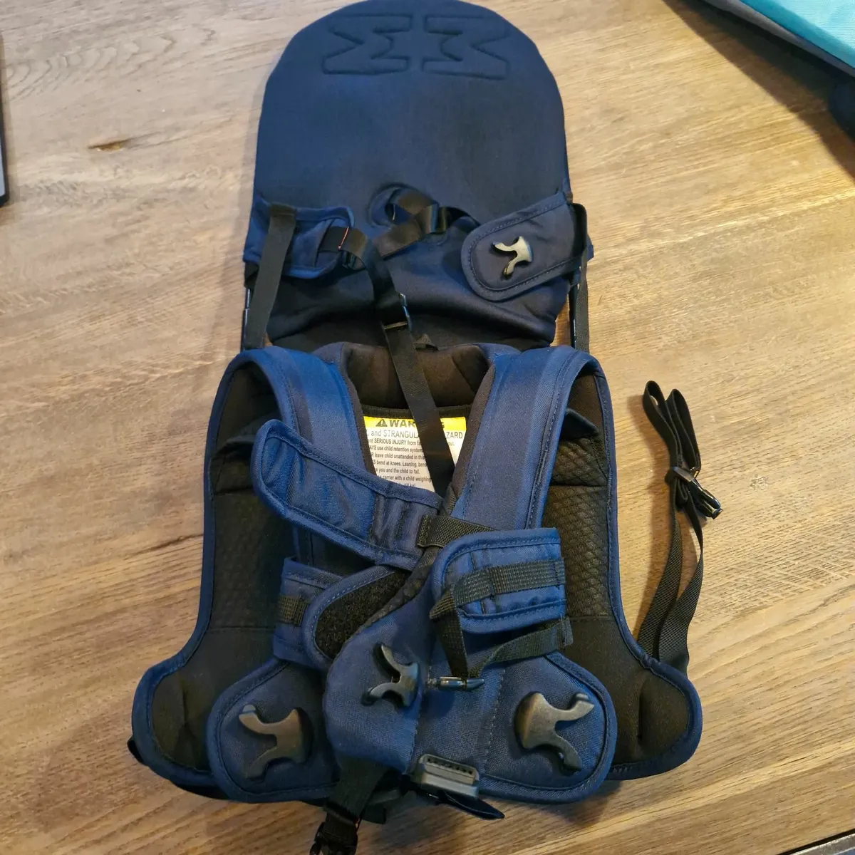 MiniMeis G4 Child Carrier - Image 1