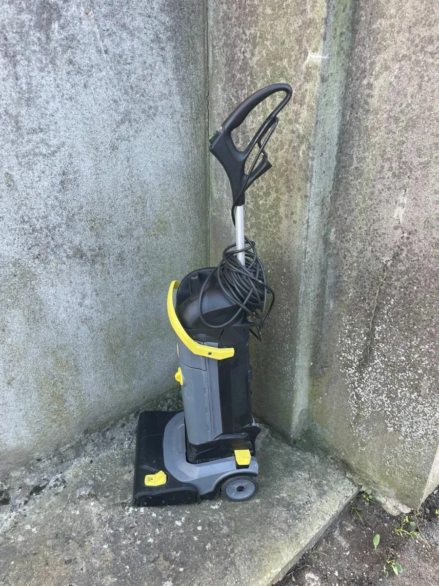 Scrubber Dryer Karcher BR 30/4 C - Image 3